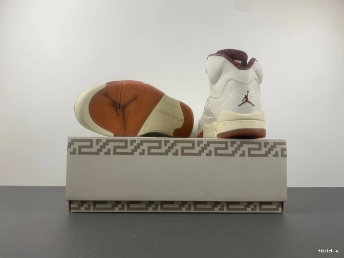 Rep TBkick Grito Air HF8833-100 5 Jordan El 0709